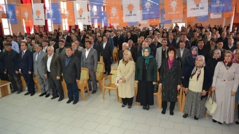 AK Parti Malatya İl Teşkilatı Darende'de Buluştu