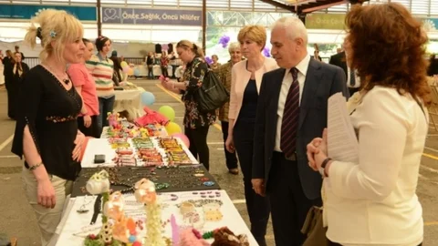 Kadınların Üretimi Konak Pazar'da
