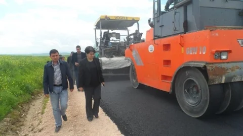 Beşiri'de Yol Yapımı Denetimi