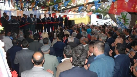 AK Parti Gölbaşı'nda Karargah Açtı