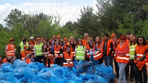 Adana'da Akdeniz Temizliği İçin Gönüllüler Bir Araya Geliyor