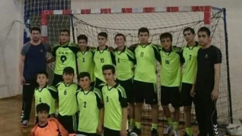Van Hentbol Takımı Türkiye Dördüncüsü Oldu