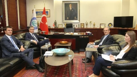 Belarus Büyükelçisi Büyükerşen'le Görüştü