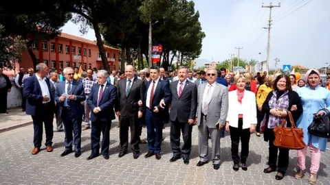 Manisa'da AK Parti Aday Tanıtımı