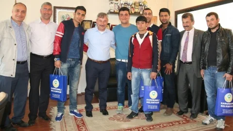 Saruhanlı'da Asker Adaylarından Veda Ziyareti