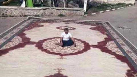 Cumhurbaşkanlığı Sarayı'na Halı Dokundu