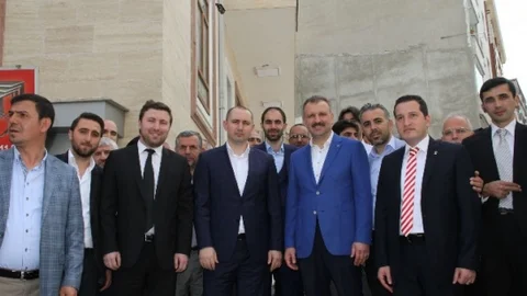 Oktay Saral Esenler'de Esnaf Ziyareti Yaptı