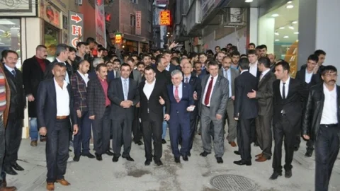 MHP Adaylarına Coşkulu Karşılama