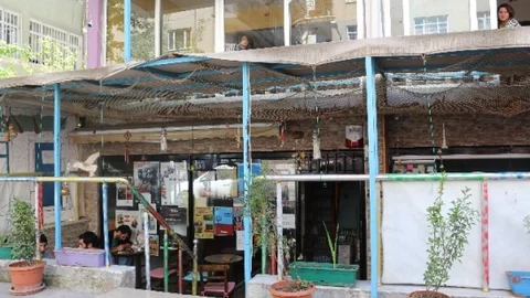 Diyarbakır'da Kafe İşletmecisinden Örnek Uygulama