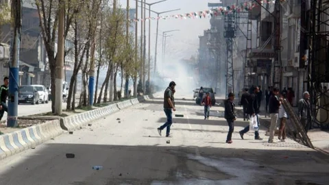 Yüksekova’da Gergin Anlar Yaşandı