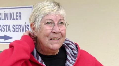 Müzeyyen Senar'ın Kızı Hastanede Tedavi Görüyor