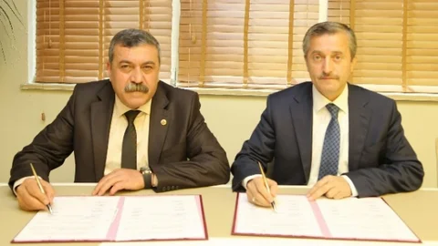 Şahinbey'de Toplu İş Sözleşmesi İmzalandı