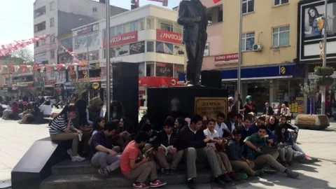 Sultanbeyli'de Kitap Okuma Etkinliği