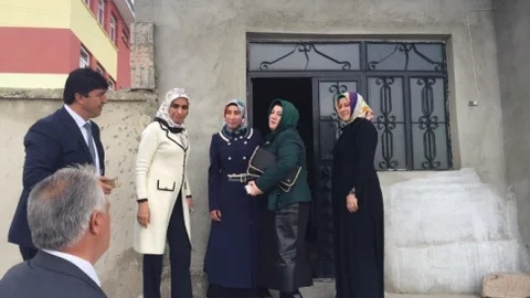 Erzurum'da AK Parti Adayları Çalışmalara Devam Ediyor