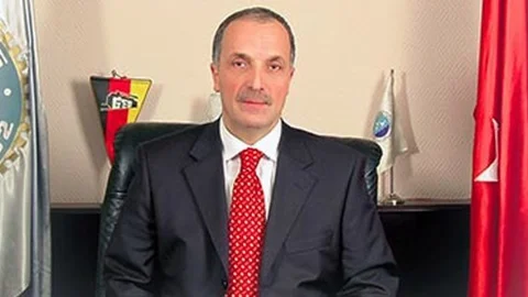 Ergün Atalay'a Fahri Doktora Unvanı Verildi