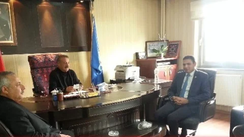 Milli İttifak Adayları Van'da Ziyaretler Yapıyor