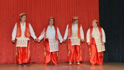 Çiğli'de Dünya Dans Günü Kutlandı