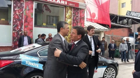 MHP Adayları Aşkale'de Seçim Çalışması Yürüttü