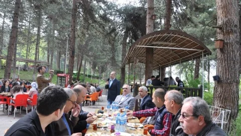 Niksar'da İşçilere Kahvaltı Etkinliği