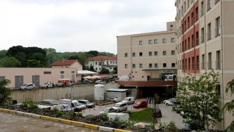 Sakarya Hastanesi Girişlerinde Düzenleme