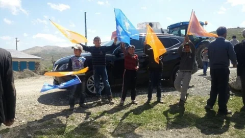 Zehra Taşkesenlioğlu Köprüköy'de Seçim Mesajı Verdi