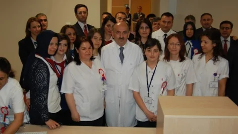 Mustafakemalpaşa'da Yeni Hastane Açıldı