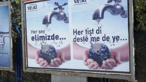 Van'daki Kanlı Billboardlar Değiştirildi