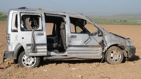 Cizre'de Trafik Kazası: 2 Ölü, 4 Yaralı