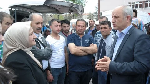 Fazıl Kasap Tavşanlı'da Pazarcılarla Görüştü