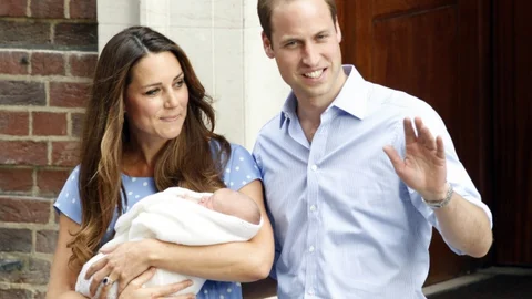 Kate Middleton Kız Bebek Doğurdu