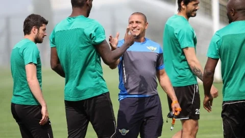 Akhisar Belediyespor Galatasaray Maçına Hazırlanıyor