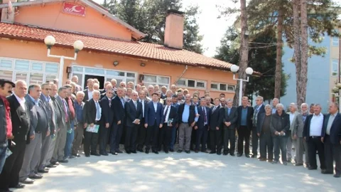 AK Parti Milletvekilleri Ulus’ta Toplandı