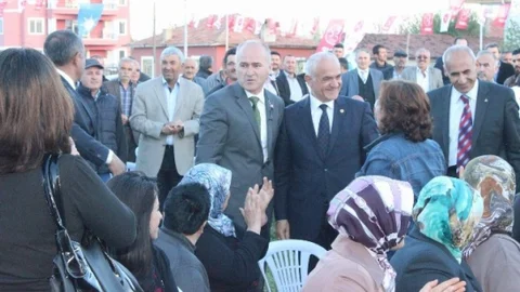 MHP Adaylarına Coşkulu Karşılama