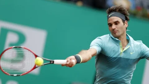 Roger Federer İstanbul'da Finale Yükseldi