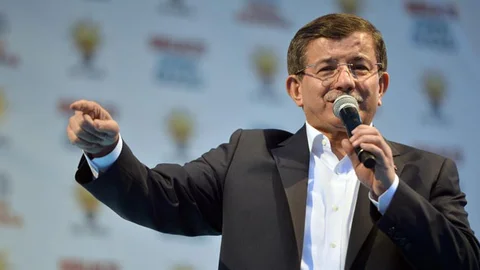 Ahmet Davutoğlu Düsseldorf'ta Açılış Yaptı