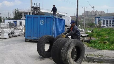 İzmit'te Eski Lastik Toplama Projesi