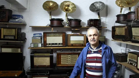 Bursa'da Eski Radyolara Yenilik Getiriliyor