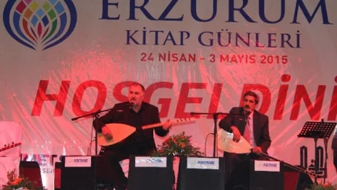 Erzurum'da Aşıklar Gecesi Düzenlendi
