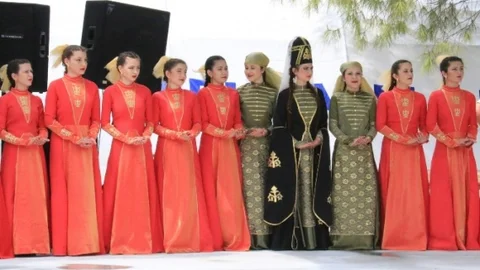 Saruhanlı'da Kafkas Şenliği Yapıldı