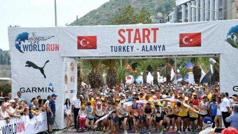 Alanya'da Koşu Etkinliği Düzenlendi