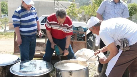 Bülent Arınç'ın Güç Sırrı Keşkek