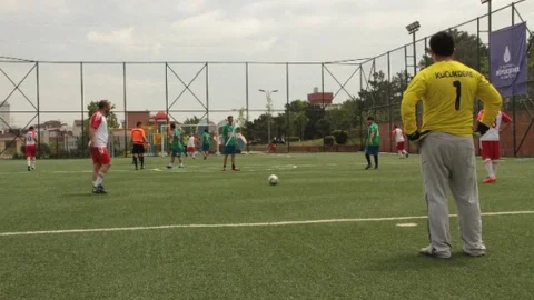 Faik Işık Futbol Turnuvası İzledi