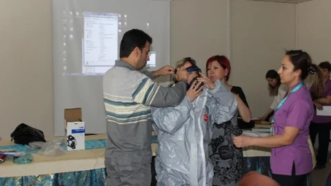 Bursa'da Sağlık Çalışanlarına KBRN Eğitimi Verildi