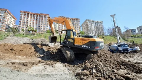 İzmir'de Heyelan Bölgesine Önlem Alındı
