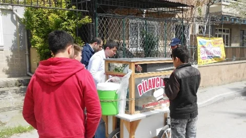 İzmit'te Sağlıksız Gıda Denetimi