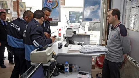 Konak'ta Engelli Vatandaşlara Destek Çalışmaları