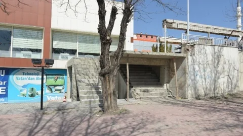 Erzurum'da Kaçak Merdiven Mühürlendi