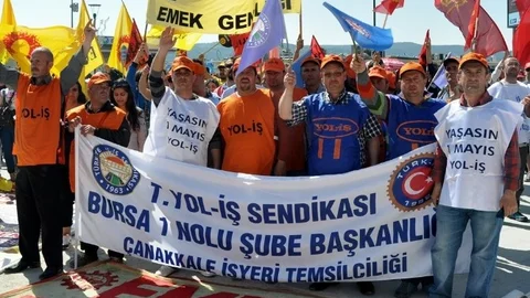 Karayolları İşçileri Bayram Coşkusu Yaşadı