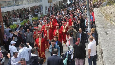Giresun Günleri'nde Fındık İkramı Yapıldı