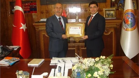 Pazaryolu'nda Fahri Hemşehrilik Beratı